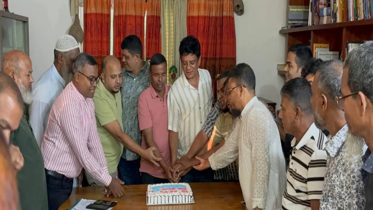 শেখ রাসেলের জন্মদিন পালন  করলো কার্যক্রম নিষিদ্ধ দলের  নেতাকর্মীরা