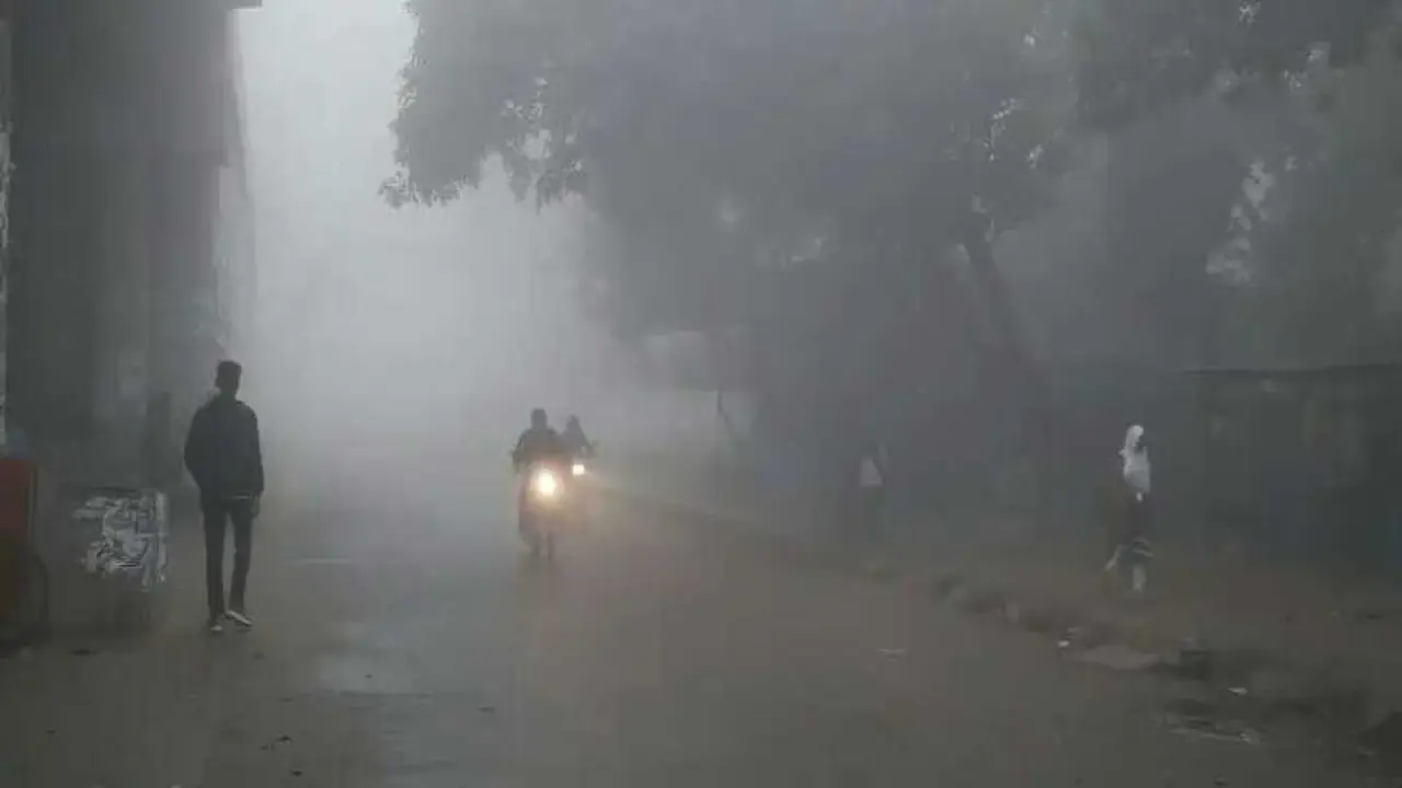 তীব্র শীত শীতল বাতাসে জবুথবু কুড়িগ্রামের জনপদ