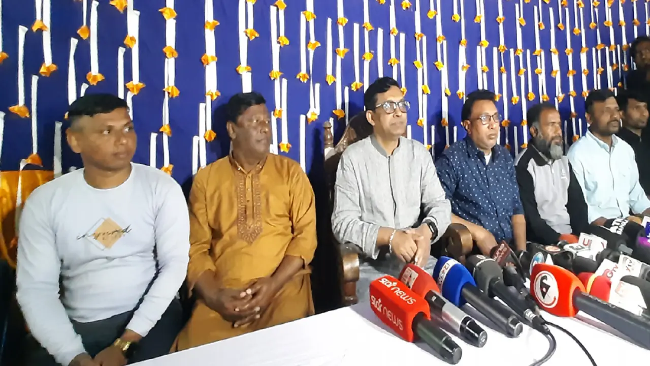 ভোট গননা পযর্ন্ত সাংবাদিকদের ক্যামেরা খোলা রাখার আহবান গোপালগঞ্জ-০২ আসনের স্বতন্ত্র প্রার্থীর