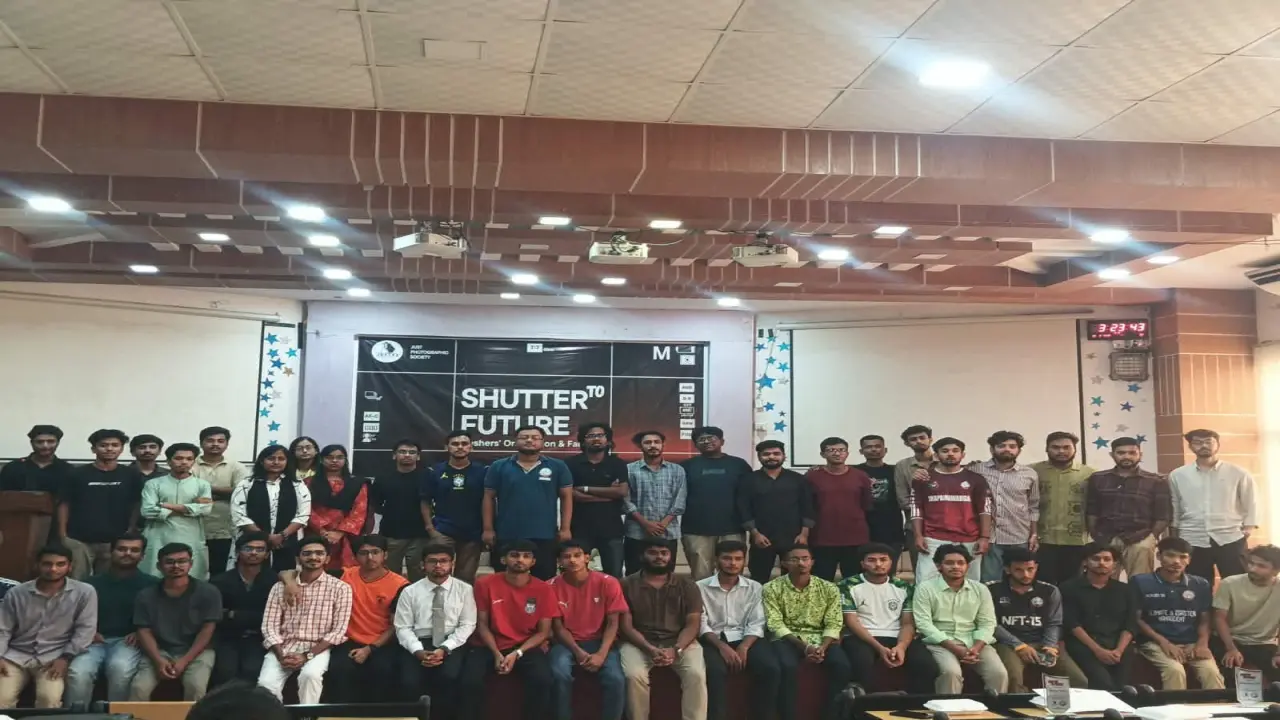 যবিপ্রবি ফটোগ্রাফিক সোসাইটির নবীন বরণ ও বিদায় সংবর্ধনা অনুষ্ঠিত