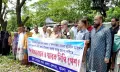 বরগুনার বামনায় নদীভাঙন রোধে মানববন্ধন ও স্মারকলিপি প্রদান