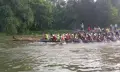 গোপালগঞ্জে অনুষ্ঠিত হলো গ্রাম বাংলার ঐতিহ্যবাহী নৌকা বাইচ