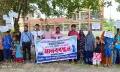 কেশবপুরে প্রধান শিক্ষকের বদলির দাবিতে মানববন্ধন।