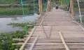 কপোতাক্ষ নদের কোমরপুর খেয়াঘাটে জনদুর্ভোগ লাঘবে ব্রিজ নির্মাণের দাবি।