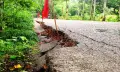 সপ্তাহব্যাপী প্রবল বর্ষণে বাবুগঞ্জে আঞ্চলিক সড়কে ধস, ফেরি রুটে যান চলাচলে বিঘ্ন