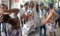 ইয়াবা কিনতে এসে গণধোলাই  খেলেন সরকারী কলেজের  কর্মচারী